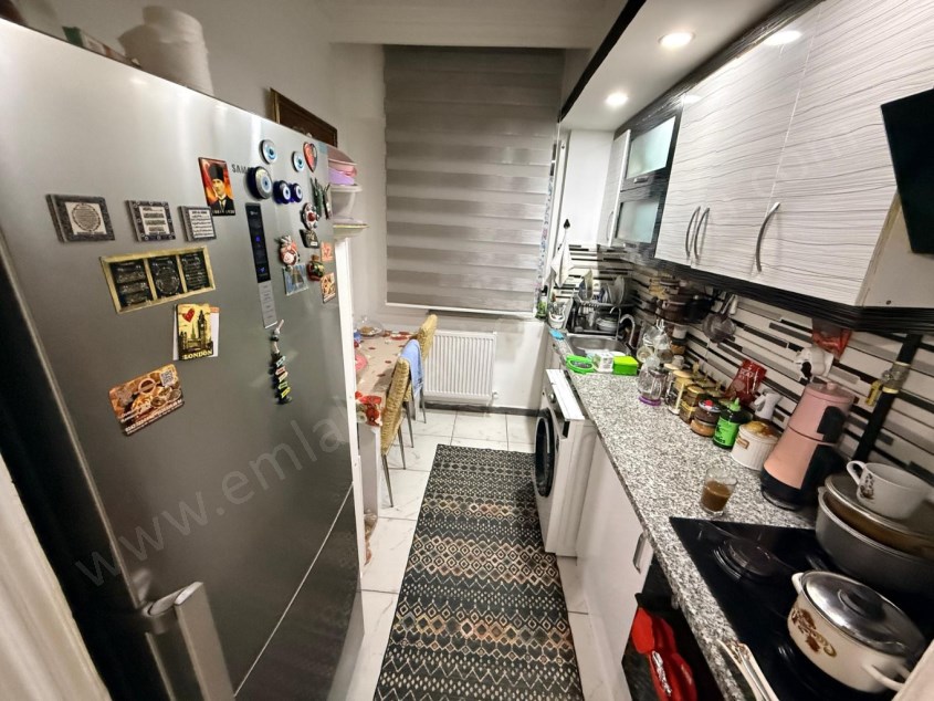 MEVLANA KAVŞAĞINA YAKIN D.GAZ KOMBİLİ GÜNEY CEPHE BAKIMLI DAİRE