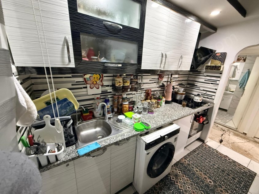 MEVLANA KAVŞAĞINA YAKIN D.GAZ KOMBİLİ GÜNEY CEPHE BAKIMLI DAİRE
