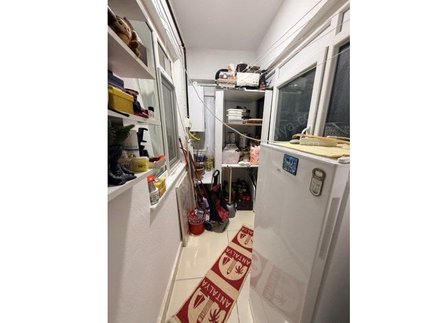 MEVLANA KAVŞAĞINA YAKIN D.GAZ KOMBİLİ GÜNEY CEPHE BAKIMLI DAİRE
