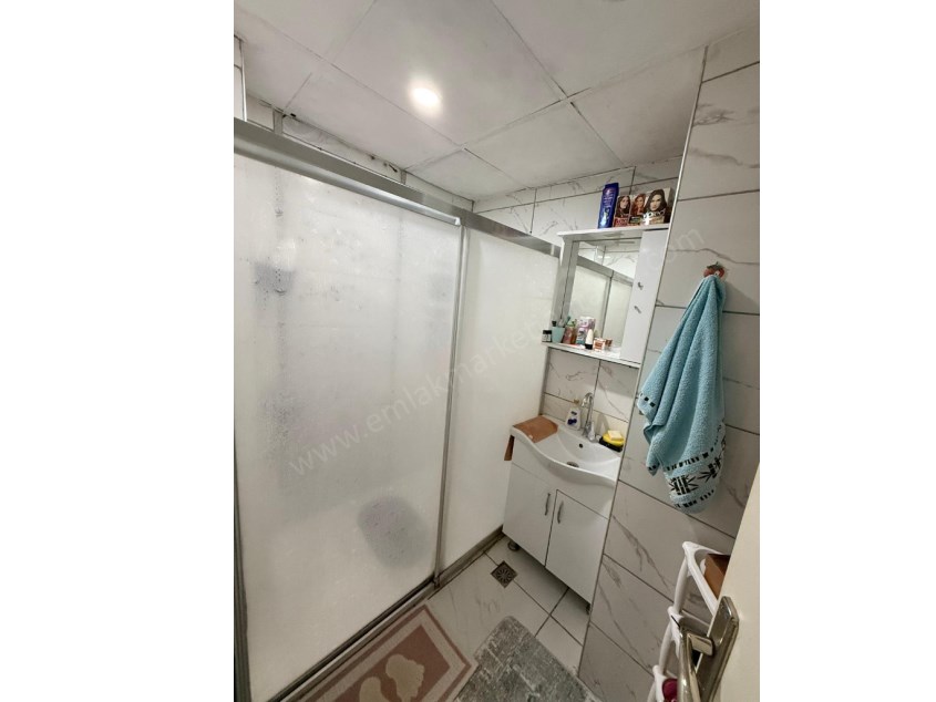 MEVLANA KAVŞAĞINA YAKIN D.GAZ KOMBİLİ GÜNEY CEPHE BAKIMLI DAİRE