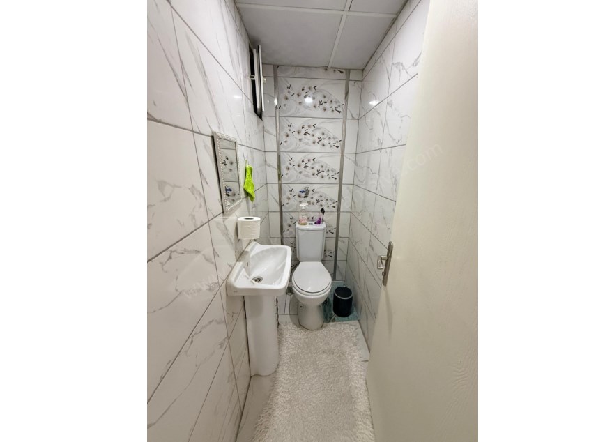 MEVLANA KAVŞAĞINA YAKIN D.GAZ KOMBİLİ GÜNEY CEPHE BAKIMLI DAİRE