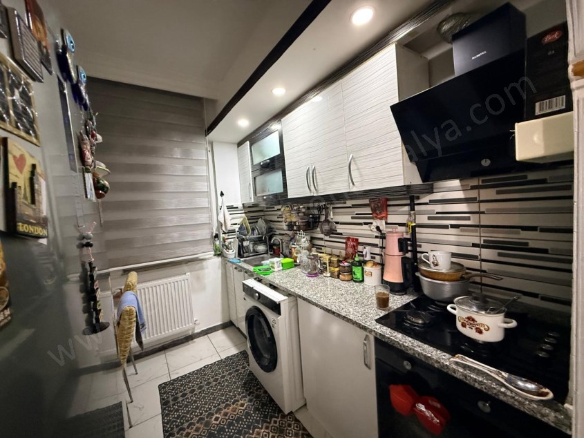 MEVLANA KAVŞAĞINA YAKIN D.GAZ KOMBİLİ GÜNEY CEPHE BAKIMLI DAİRE