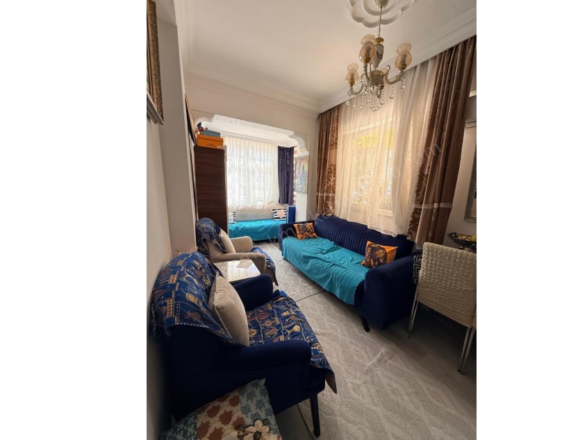 MEVLANA KAVŞAĞINA YAKIN D.GAZ KOMBİLİ GÜNEY CEPHE BAKIMLI DAİRE