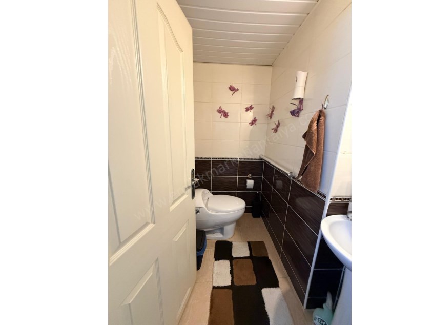 DOĞALGAZ KOMBİLİ, GENİŞ, MASRAFSIZ, ÖZEL TERASLI DAİRE