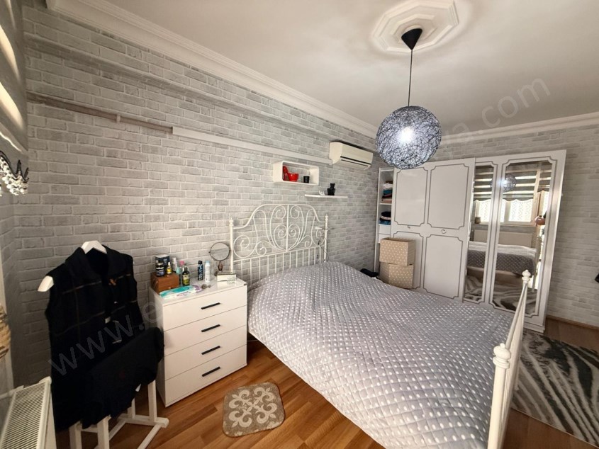 DOĞALGAZ KOMBİLİ, GENİŞ, MASRAFSIZ, ÖZEL TERASLI DAİRE