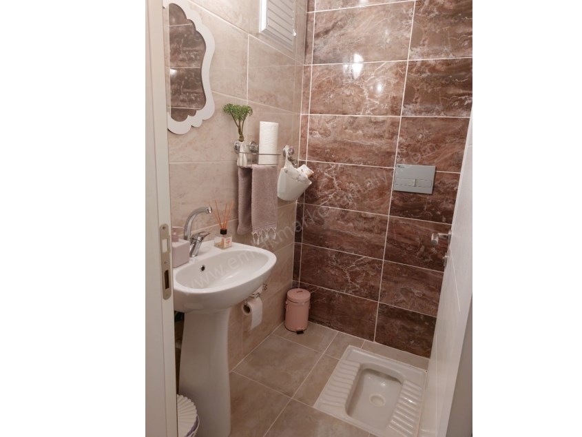 GÜNEY CEPHE, MANTOLAMALI, DOĞALGAZ KOMBİLİ LÜKS DAİRE