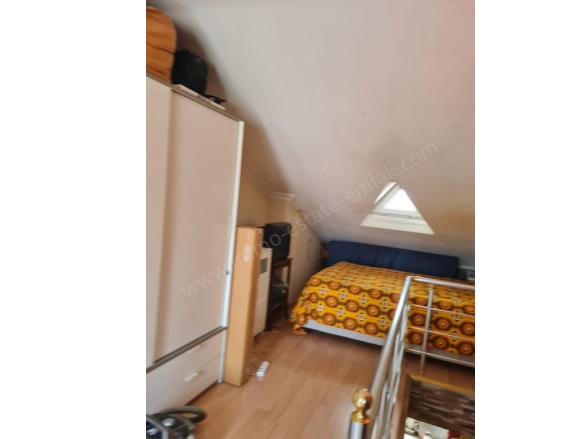 Dolayoba Taşlıbayır Konut. Pendik Satılık Daire |  1+1 Oda | 105M2 4.800.000Tl  Krediye Uygun  | Çatı Katı | Doğalgaz | 1 Banyo | 1 Yatak Odası Resim-4