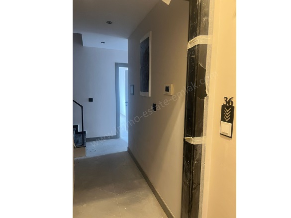 Bostancı Kadıköy Satılık Daire |  3+2 Oda | 180M2 21.000.000Tl  Krediye Uygun  | Dubleks | Kombi | 2 Banyo | 1 Yatak Odası Resim-1