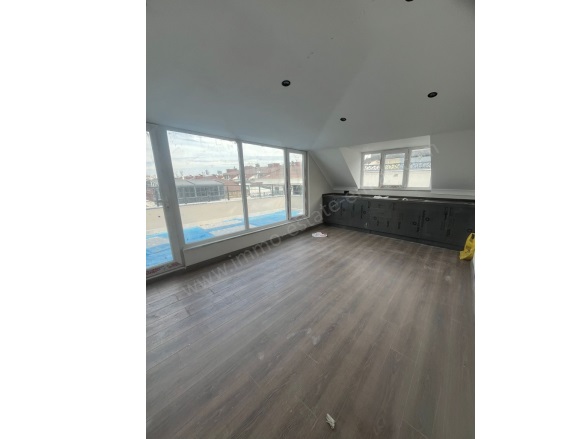 Bostancı Kadıköy Satılık Daire |  3+2 Oda | 180M2 19.000.000Tl  Krediye Uygun  | Dubleks | Kombi | 2 Banyo | 1 Yatak Odası Resim-5