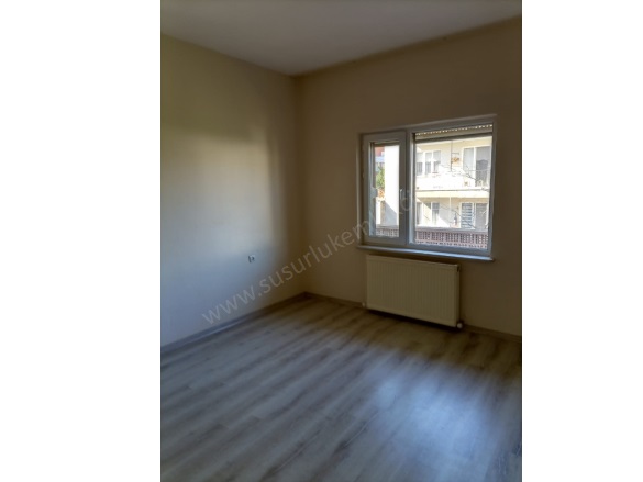 Yeni Mah. Susurluk Kiralık Daire |  3+1 Oda | 100M2 Aylık 15.000Tl  Krediye Uygun  | 2. Kat | Kombi | 1 Banyo | 1 Yatak Odası Resim-4