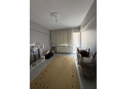 Yeni Mahalle Stadyum Karşısı Beyaz Evlerde Satılık Daire 2+1 Susurluk Mah