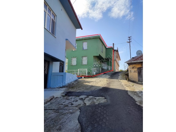 Yolgören Mah. Araklı Satılık Arazi |  2336M2 7.000.000Tl Resim-2