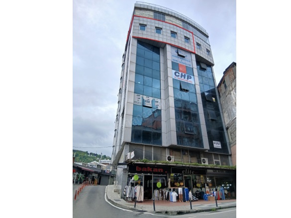 İskenderpaşa Mah. Ortahisar Kiralık Ofis / Büro |  1+1 Oda | 140M2 Aylık 60.000Tl | 6. Kat | Klima | 1 Banyo Resim-1