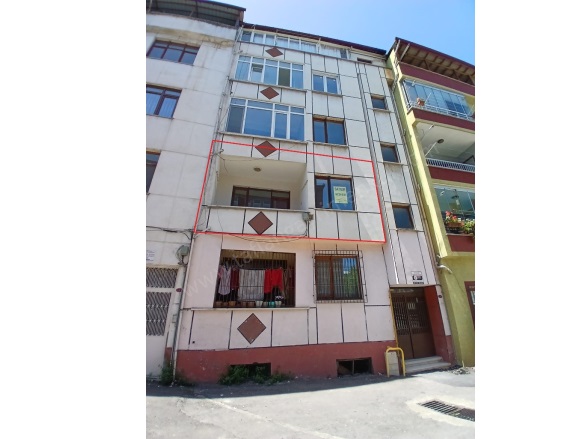 Kurtuluş Mah. Ortahisar Satılık Daire |  3+1 Oda | 130M2 2.300.000Tl  Krediye Uygun  | 1. Kat | Kombi | 1 Banyo Resim-1