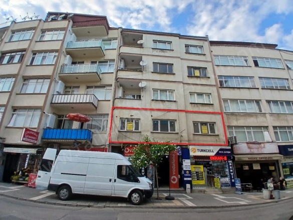 İnönü Mah. Ortahisar Kiralık Ofis / Büro |  2+1 Oda | 125M2 Aylık 15.000Tl | 1. Kat | 1 Banyo Resim-1