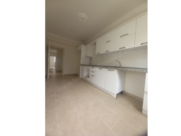Soğuksu Mah. Ortahisar Kiralık Daire |  3+1 Oda | 160M2 Aylık 22.000Tl | 5. Kat | Kombi | 2 Banyo | 3 Yatak Odası Resim-3