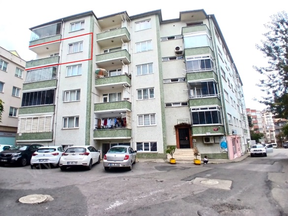 İnönü Mah. Ortahisar Satılık Daire |  3+1 Oda | 140M2 2.500.000Tl | 4. Kat | Kombi | 1 Banyo Resim-1