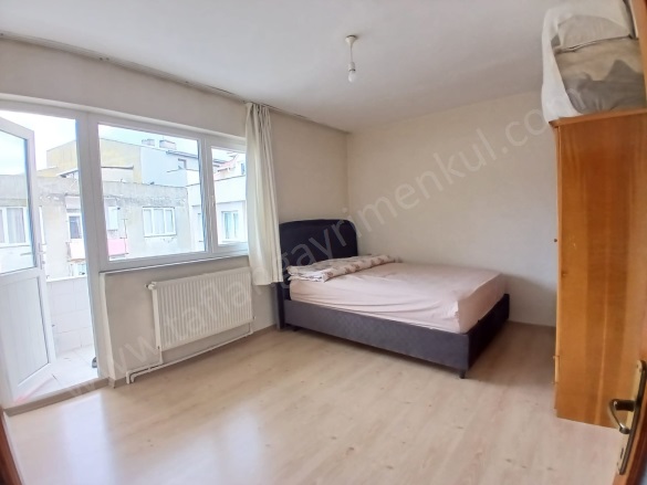İnönü Mah. Ortahisar Satılık Daire |  3+1 Oda | 140M2 2.500.000Tl | 4. Kat | Kombi | 1 Banyo Resim-4