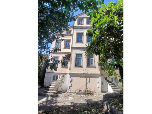 Gülbaharhatun Mah. Ortahisar Satılık Bina |  8+ Oda | 342M2 25.000.000Tl | 4 Banyo Resim-3