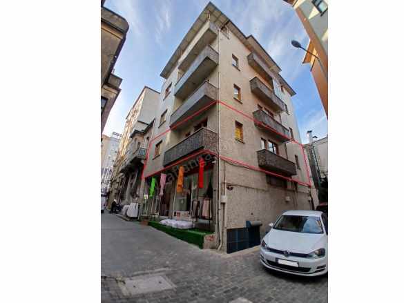 Taflan Gayrimenkul Ayhan Taflandan Çarşı Mah Kiralık Ofis / Büro 2+1 Ortahisar