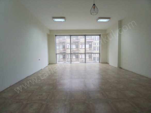 Taflan Gayrimenkul Ayhan Taflandan Meydanda Kiralık Ofis / Büro 1 Ortahisar iskenderpaşa Mah