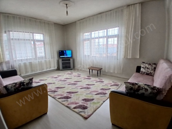 Bahçecik Mah. Ortahisar Satılık Daire |  2+1 Oda | 90M2 1.850.000Tl | 4. Kat | Kombi | 1 Banyo Resim-3