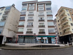 Akçaabat Söğütlü Mah. Satılık Dükkan 235 M2