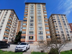 Ortahisar Çukurçayır Mah. Kiralık Daire 4+1 170 M2 | 1. Kat | Kombi