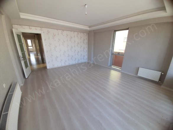 Gazi Mah. Afyon Kiralık Daire |  3+1 Oda | 110M2 Aylık 21.000Tl | 2. Kat | Doğalgaz | 1 Banyo | 1 Yatak Odası Resim-4