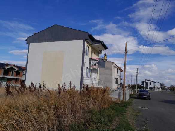 Devlet Hastanesi Karşısı Satılık Müstakil Ev Bina 3+1 Merkez Orhangazi Mah