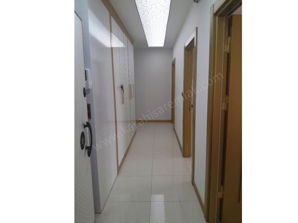 Hoca Ahmet Yesevi Mah. Afyon Satılık Daire |  3+1 Oda | 125M2 4.200.000Tl | 7. Kat | Doğalgaz | 1 Banyo | 1 Yatak Odası Resim-5