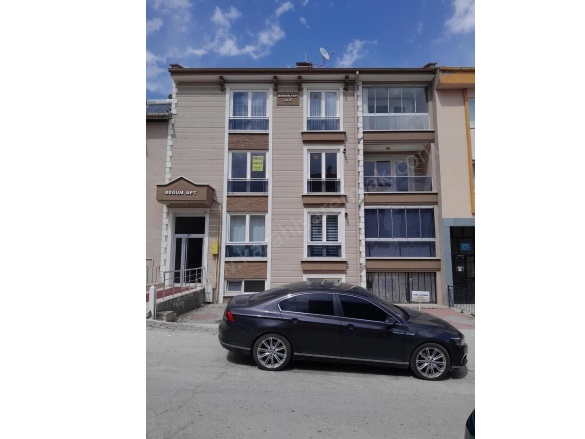 Fatih Mah. Afyon Kiralık Daire |  3+1 Oda | 120M2 Aylık 19.000Tl | 2. Kat | Doğalgaz | 2 Banyo | 1 Yatak Odası Resim-1