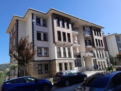Merkez Dörtyol Mah. Kiralık Daire 2+1 88 M2 | 3. Kat | Merkezi Isınma | 1 Banyo | 1 Yatak Odası