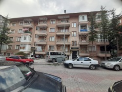 Merkez Cumhuriyet Mah. Kiralık Daire 2+1 85 M2 | 2. Kat | Doğalgaz | 1 Banyo | 1 Yatak Odası