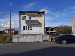 Merkez Orhangazi Mah. Satılık Müstakil Ev 3+1 180 M2 | Müstakil | Doğalgaz | 1 Banyo | 1 Yatak Odası