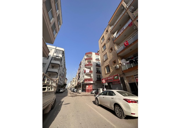 Yenişehir Mah. İskenderun Satılık Daire |  3+1 Oda | 110M2 3.000.000Tl | 3. Kat | Klima | 1 Banyo | 1 Yatak Odası Resim-2
