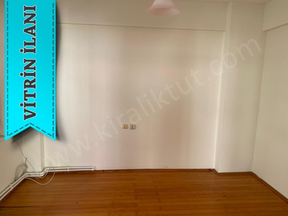 Erikliman Mah. Giresun Kiralık Daire |  3+1 Oda | 120M2 Yıllık 19.500Tl | 1. Kat | Kombi | 1 Banyo | 3 Yatak Odası Resim-3