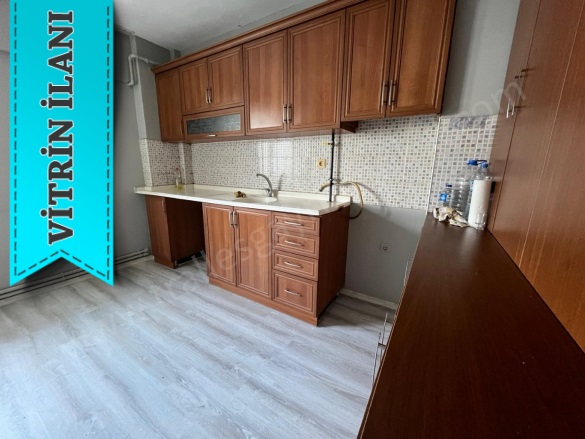 Güzelhisar Mah. Efeler Satılık Daire |  3+1 Oda | 145M2 5.250.000Tl  Krediye Uygun  | 3. Kat | Kombi | 1 Banyo | 1 Yatak Odası Resim-5