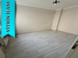 Efeler Orta Mah. Satılık Daire 1+1 50 M2 | 4. Kat | 1 Banyo | 1 Yatak Odası