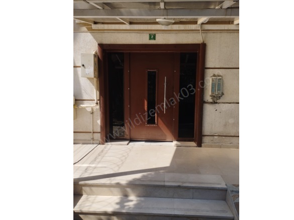 Millet Mah. Yıldırım Satılık Daire |  3+1 Oda | 145M2 4.500.000Tl  Krediye Uygun  | 1. Kat | Kombi | 2 Banyo | 1 Yatak Odası Resim-1