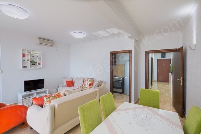 Merkez Budva Satılık Daire |  2+1 Oda | 100M2 160.000€ | 2. Kat | Klima Resim-4