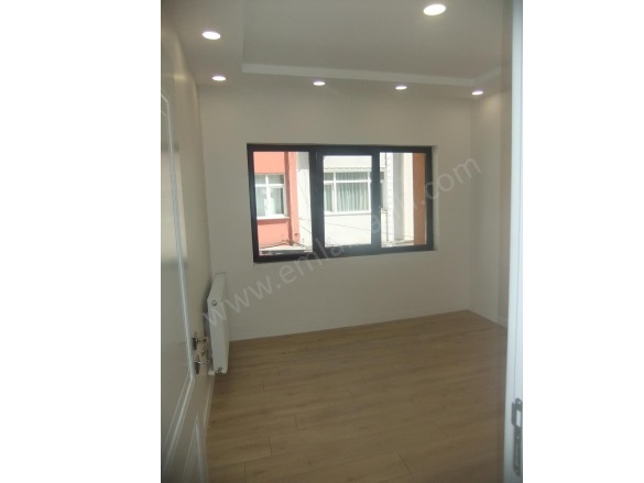 Kocamustafapaşa Satılık Bina Fatih Satılık Bina |  8+ Oda | 260M2 13.750.000Tl | Komple Bina | Kombi | 5 Banyo Resim-2