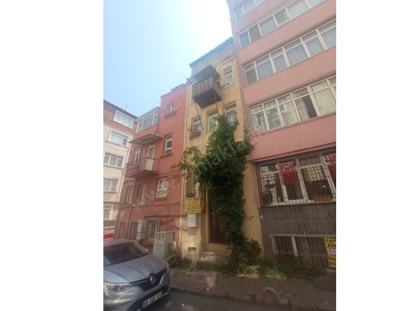 Kocamustafapaşa Satılık Bina Fatih Satılık Bina |  5+1 Oda | 125M2 4.500.000Tl | Kombi | 2 Banyo | 5 Yatak Odası Resim-2