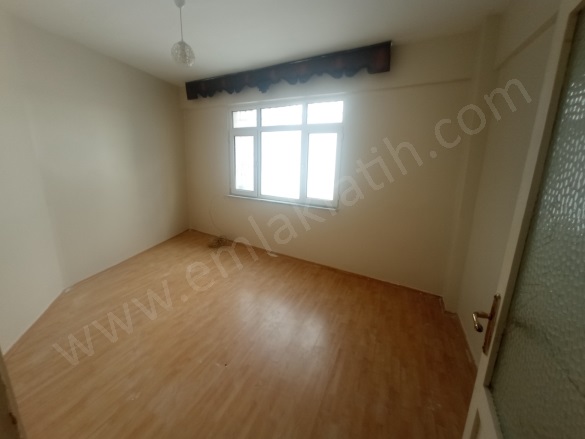 Kocamustafapaşa Kiralık Daire Fatih Kiralık Daire |  1.5+1 Oda | 60M2 Aylık 15.000Tl  Krediye Uygun  | Yüksek Giriş | Doğalgaz Sobası | 1 Banyo | 1 Yatak Odası Resim-1
