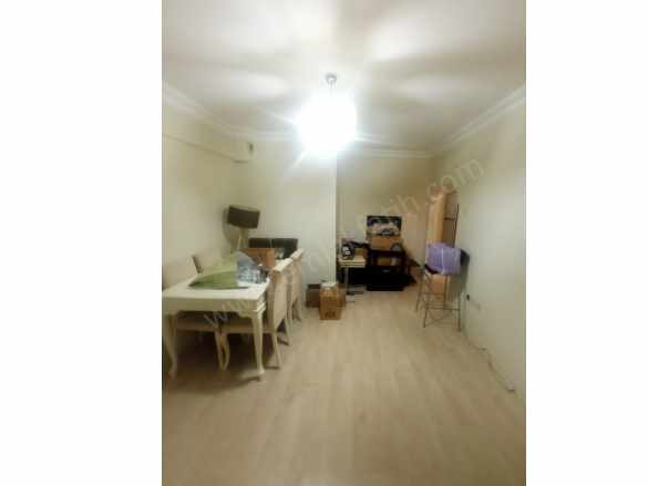 Kocamustafapaşa Meydan Yanı Genç Binada 2+1 Yarı Bodrum Satılık Daire Fatih Silivrikapı