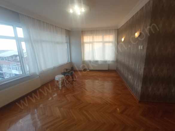 Kocamustafapaşa Kiralık Daire 3+1 Deniz Manzaralı Fatih