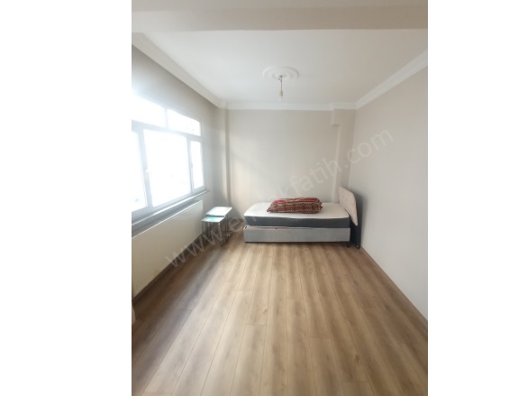 Kocamustafapaşa Kiralık Daire Fatih Kiralık Daire |  1+1 Oda | 55M2 Aylık 20.000Tl  Krediye Uygun  | Yüksek Giriş | Kombi | 1 Banyo | 1 Yatak Odası Resim-2