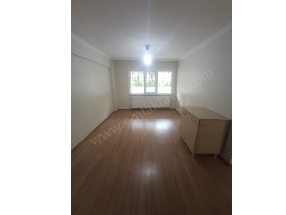 Yedikule Kiralık Daire Fatih Kiralık Daire |  2+1 Oda | 80M2 Aylık 22.000Tl  Krediye Uygun  | Bahçe Katı | Kombi | 1 Banyo | 2 Yatak Odası Resim-1