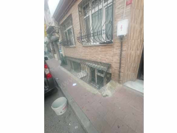 Kocamustafapaşa Hacıkadın Camii Çevresinde Satılık Daire Kombili Yapılı 2+1 Fatih