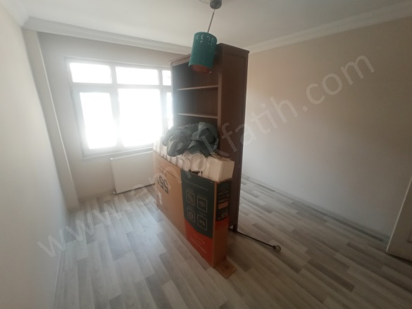 Kocamustafapaşa Satılık Daire Fatih Satılık Daire |  2+1 Oda | 80M2 0Tl  Krediye Uygun  | 4. Kat | Kombi | 1 Banyo | 2 Yatak Odası Resim-2